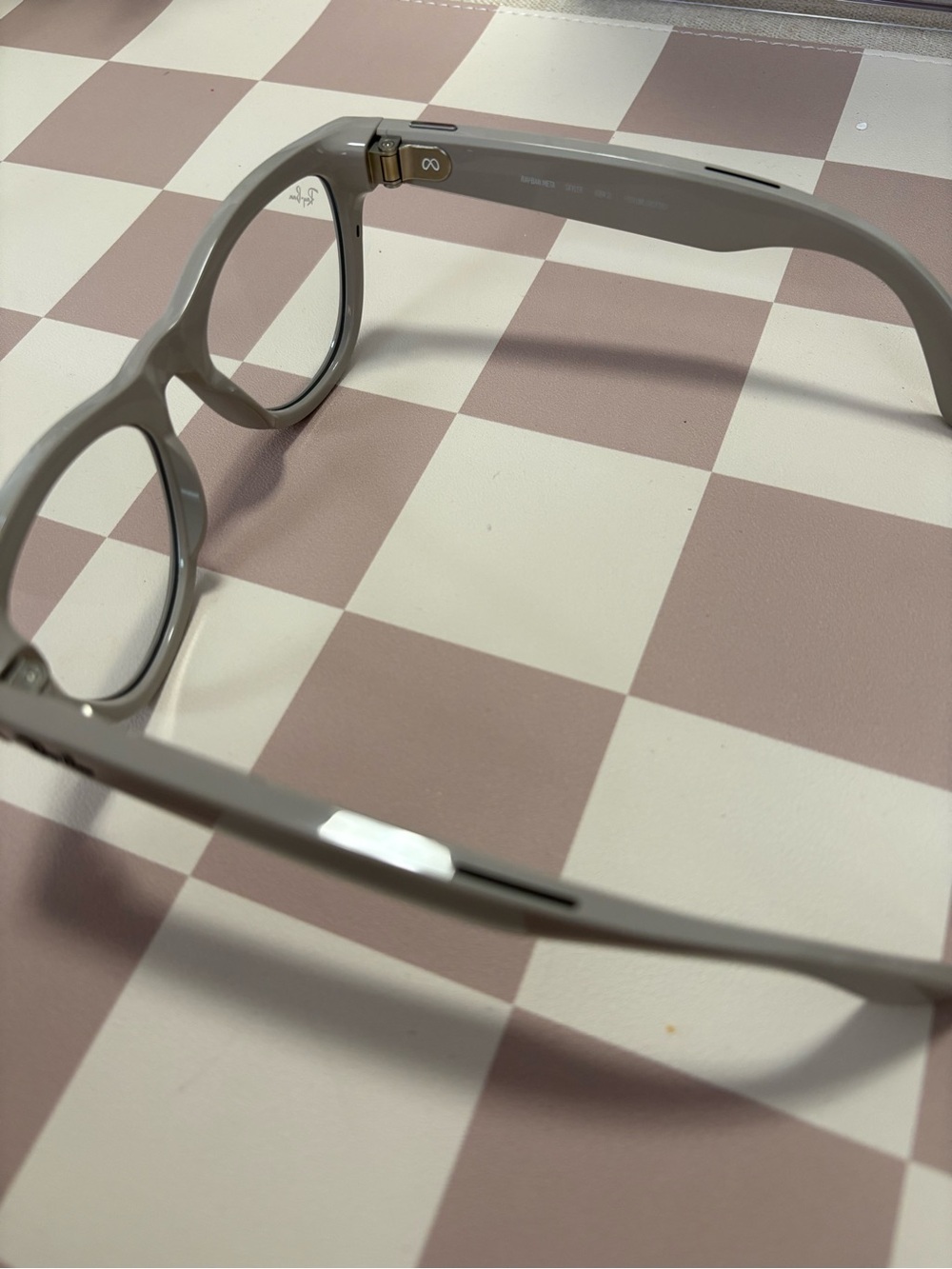 Ray-Ban Skyler Meta Glasses Gen-2 - Picture 3 of 9